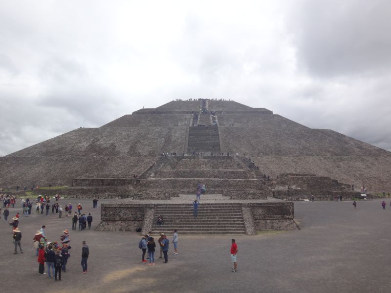 Die größte begehbare Pyramide der Welt 